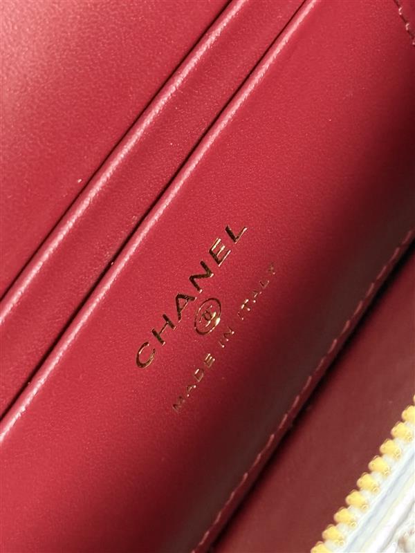 2026127214545915 850